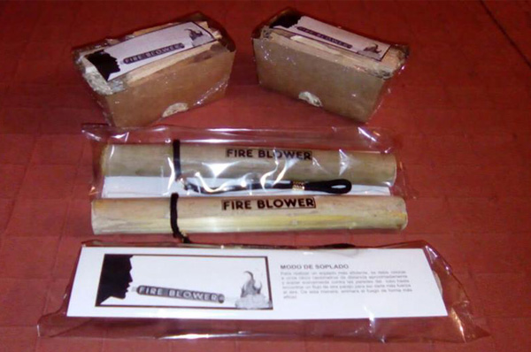 Eurocamping > FIRE BLOWER CAJA - Mira que fácil y rápido es encender el fuego. Utilizamos la técnica antigua de soplado aplicada en Nepal y el